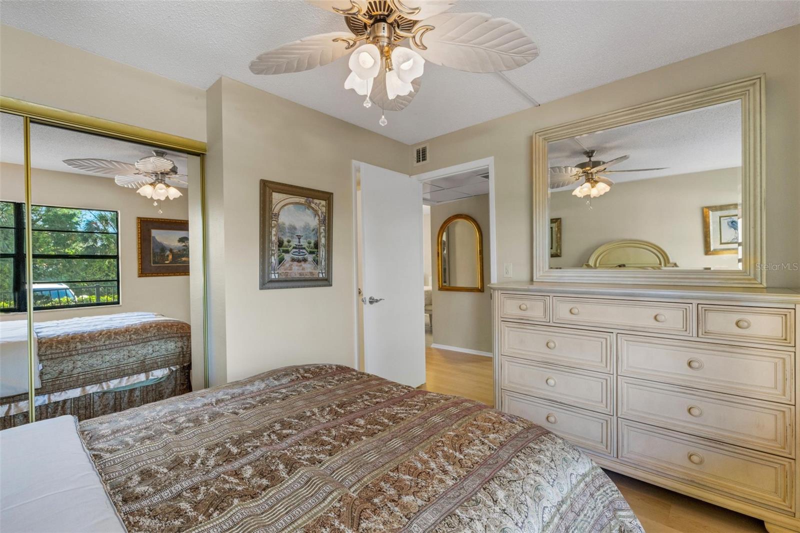 Image 32 of 79 For 14130 Rosemary Lane 3112