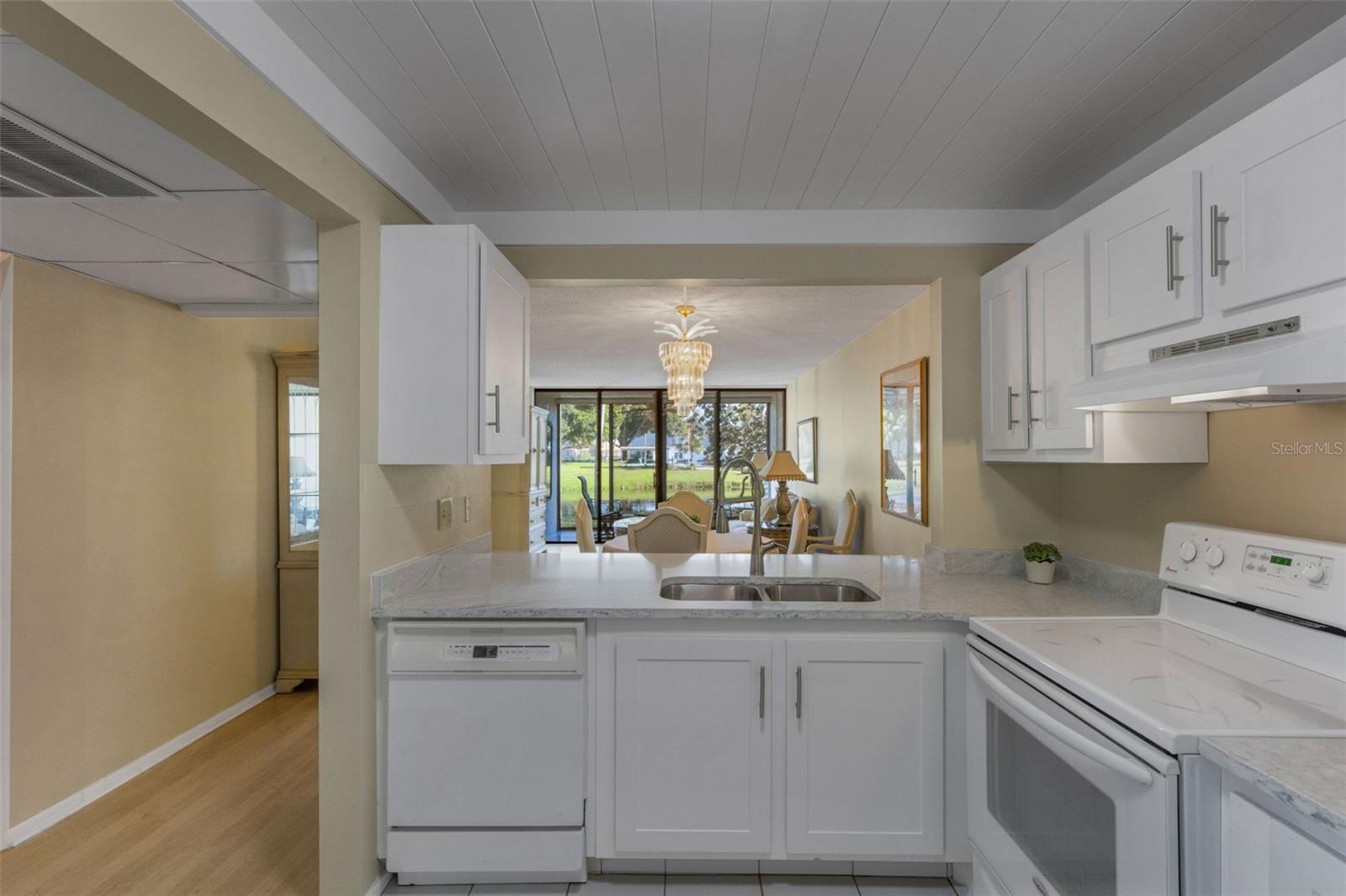 Image 9 of 79 For 14130 Rosemary Lane 3112