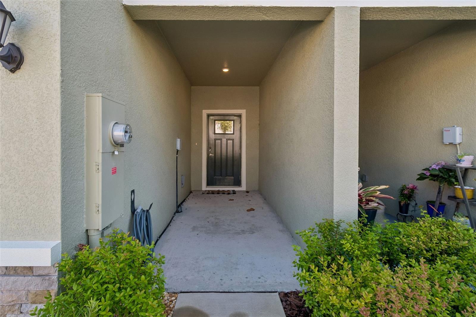 Image 5 of 68 For 6076 Shiner Street