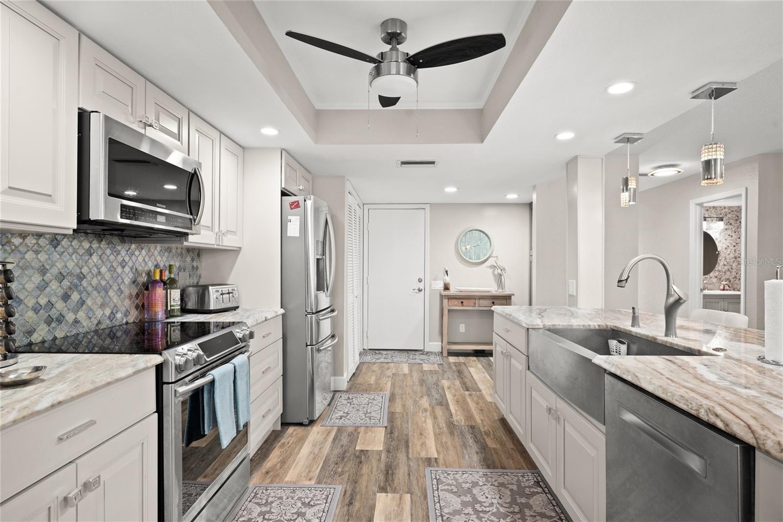 Image 10 of 47 For 14508 Alejo Court