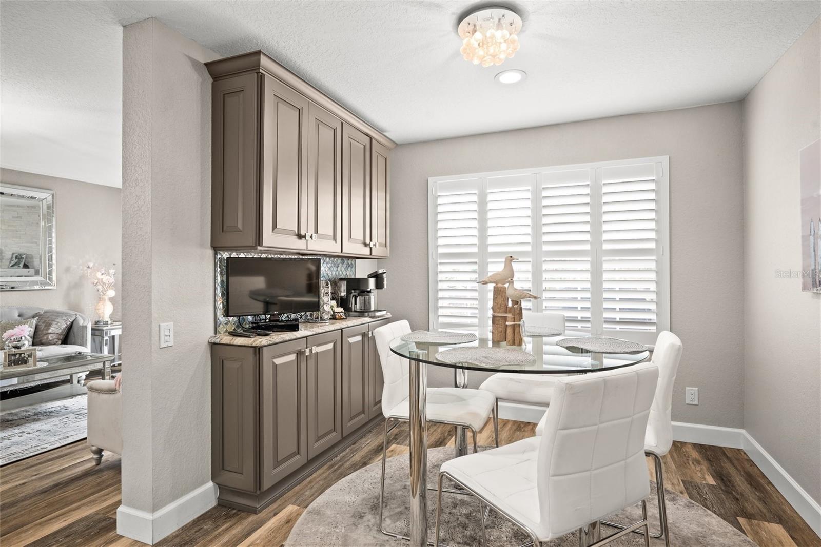 Image 14 of 47 For 14508 Alejo Court