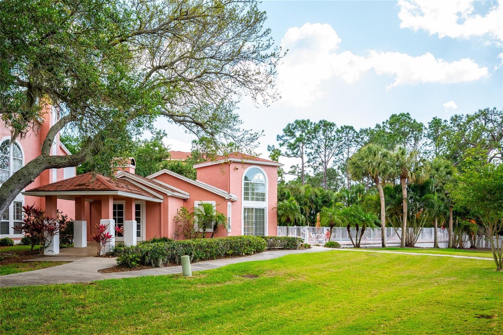 Image 36 of 47 For 14508 Alejo Court