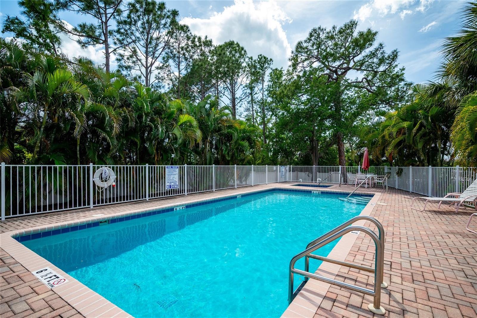 Image 37 of 47 For 14508 Alejo Court