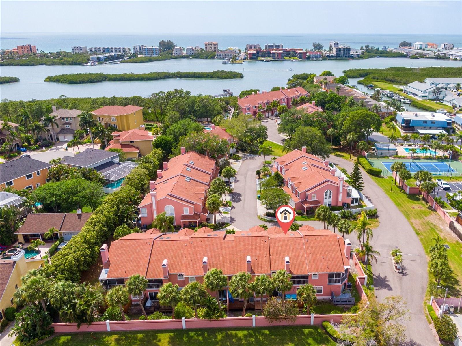 Image 43 of 47 For 14508 Alejo Court