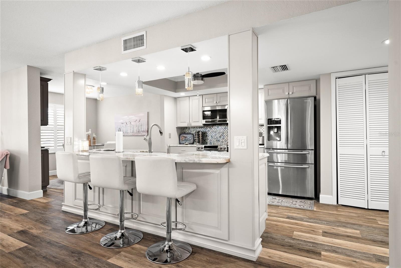 Image 5 of 47 For 14508 Alejo Court