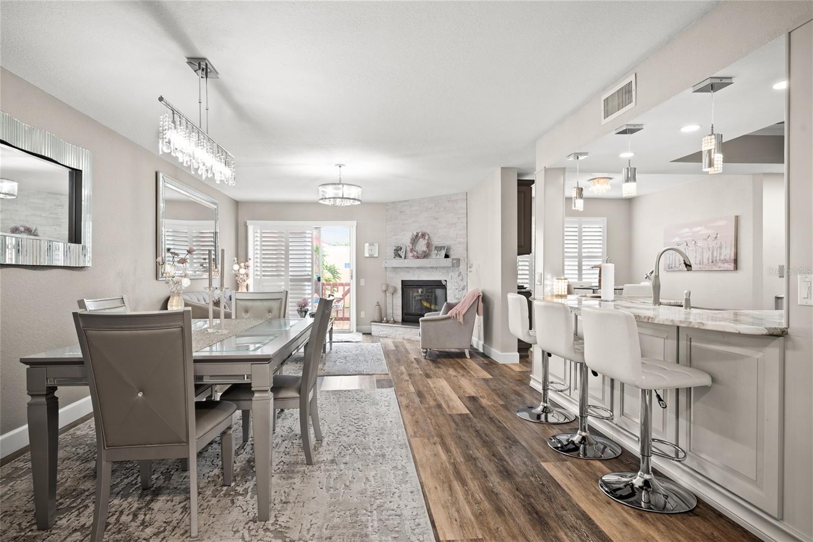 Image 6 of 47 For 14508 Alejo Court