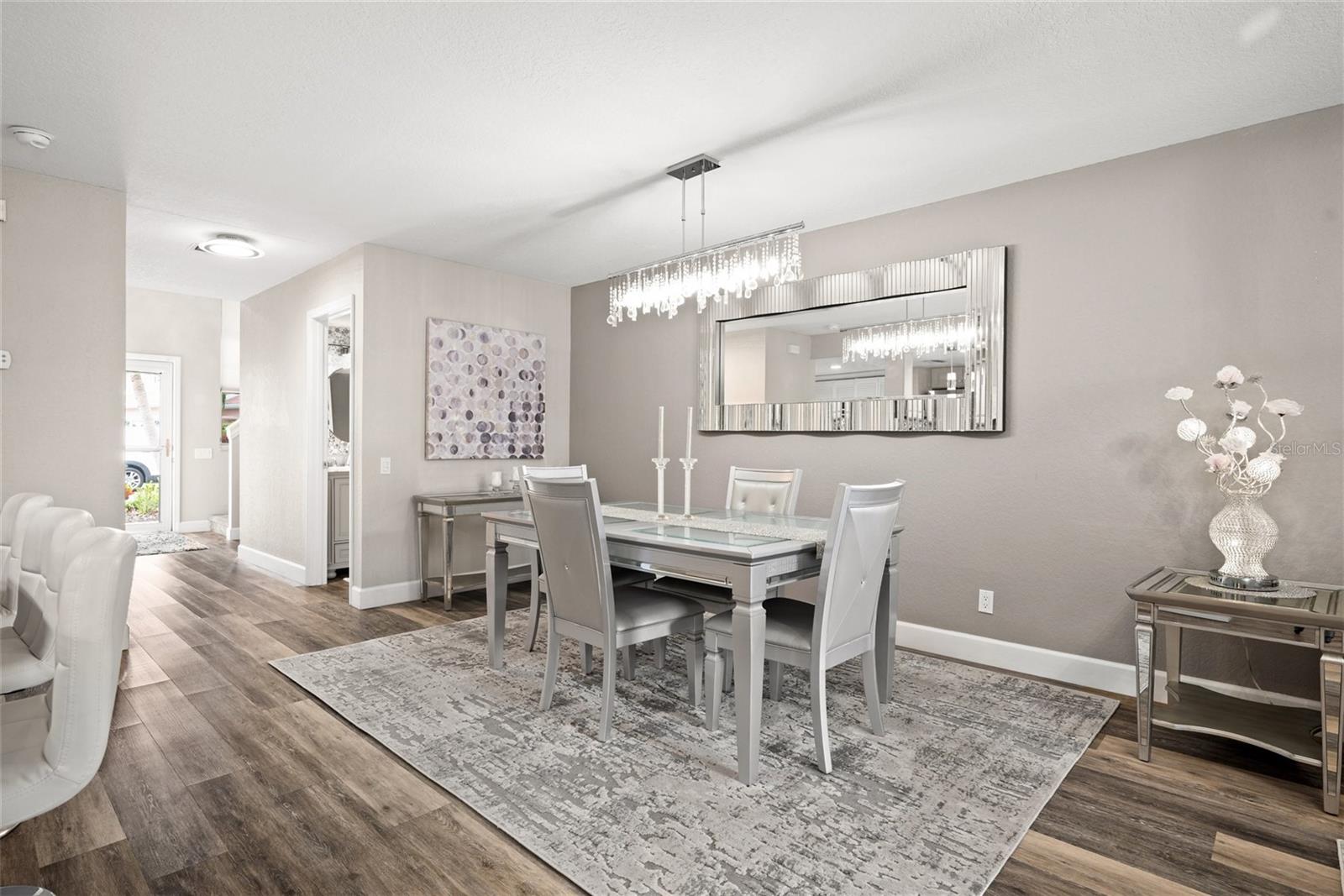 Image 9 of 47 For 14508 Alejo Court