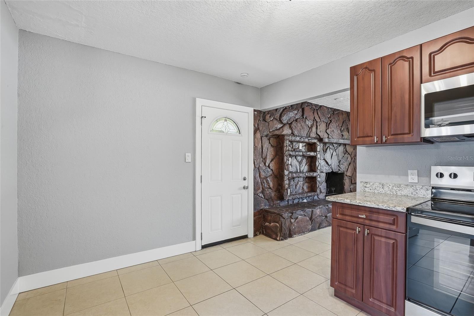 Image 14 of 28 For 6712 River Road