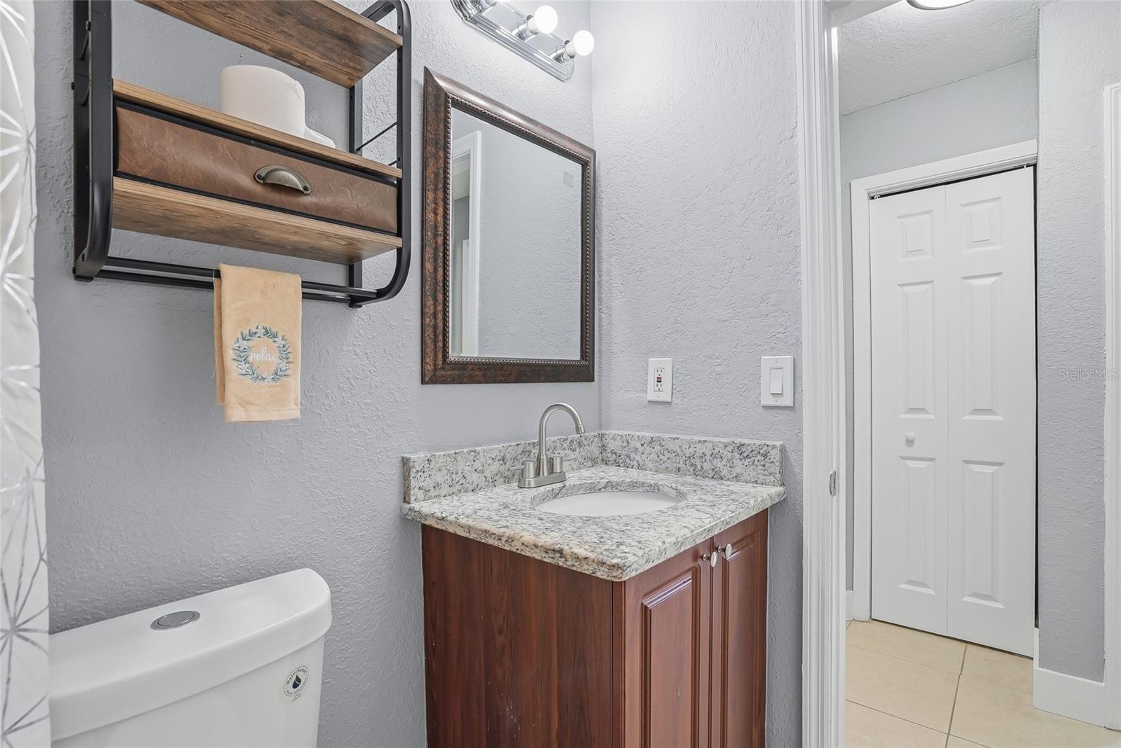 Image 21 of 28 For 6712 River Road