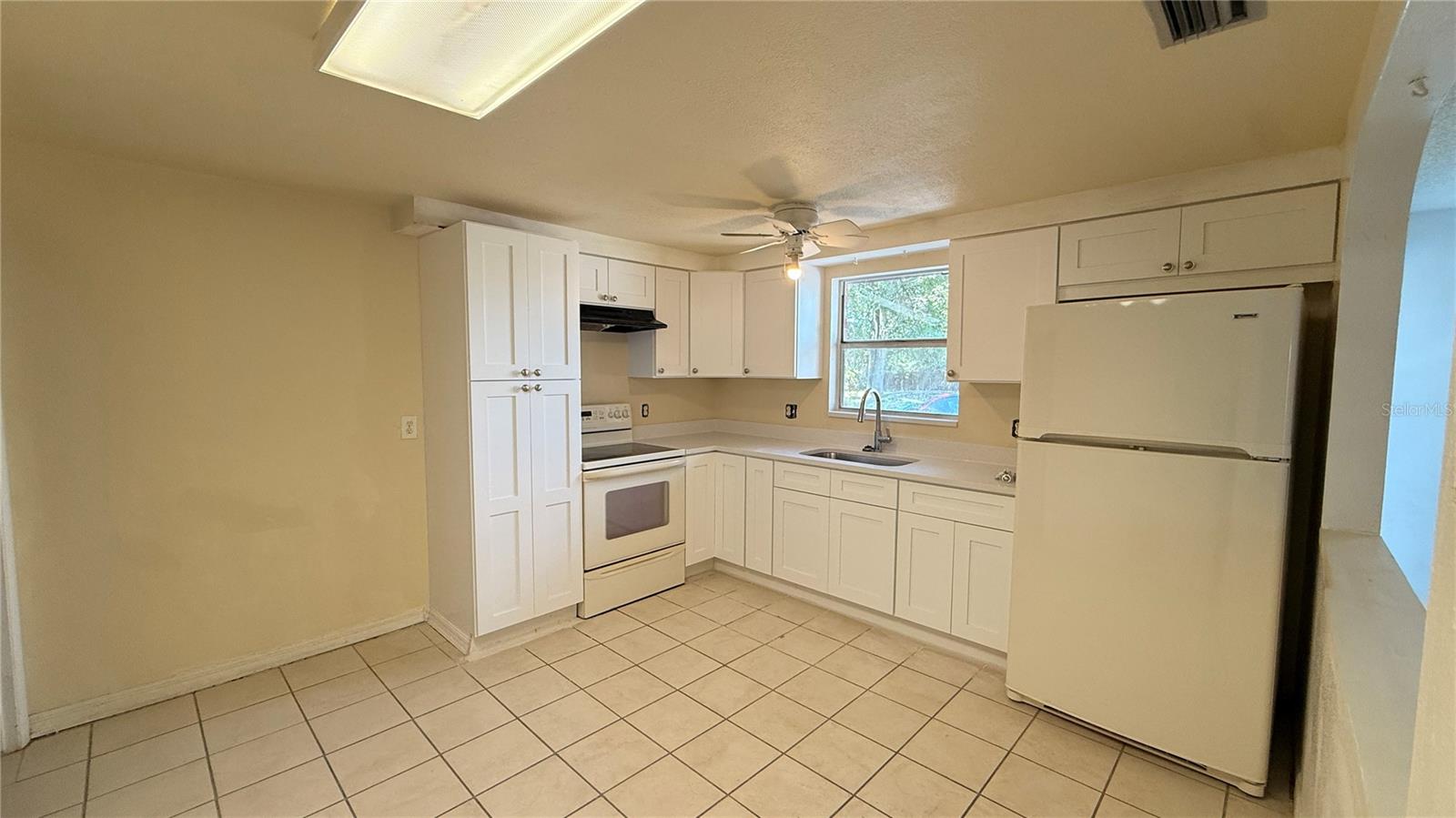 Image 5 of 17 For 2658 61st Avenue N