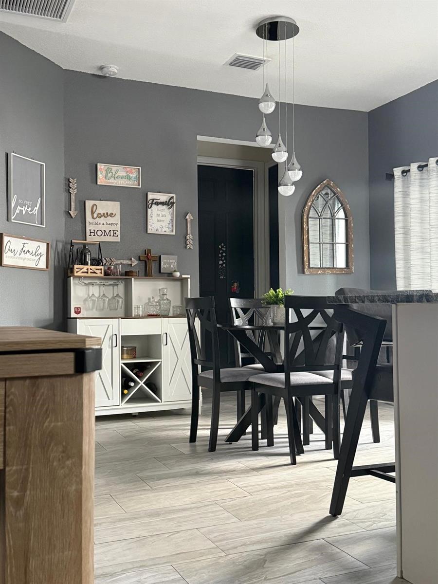 Image 16 of 25 For 9302 Margaret Avenue