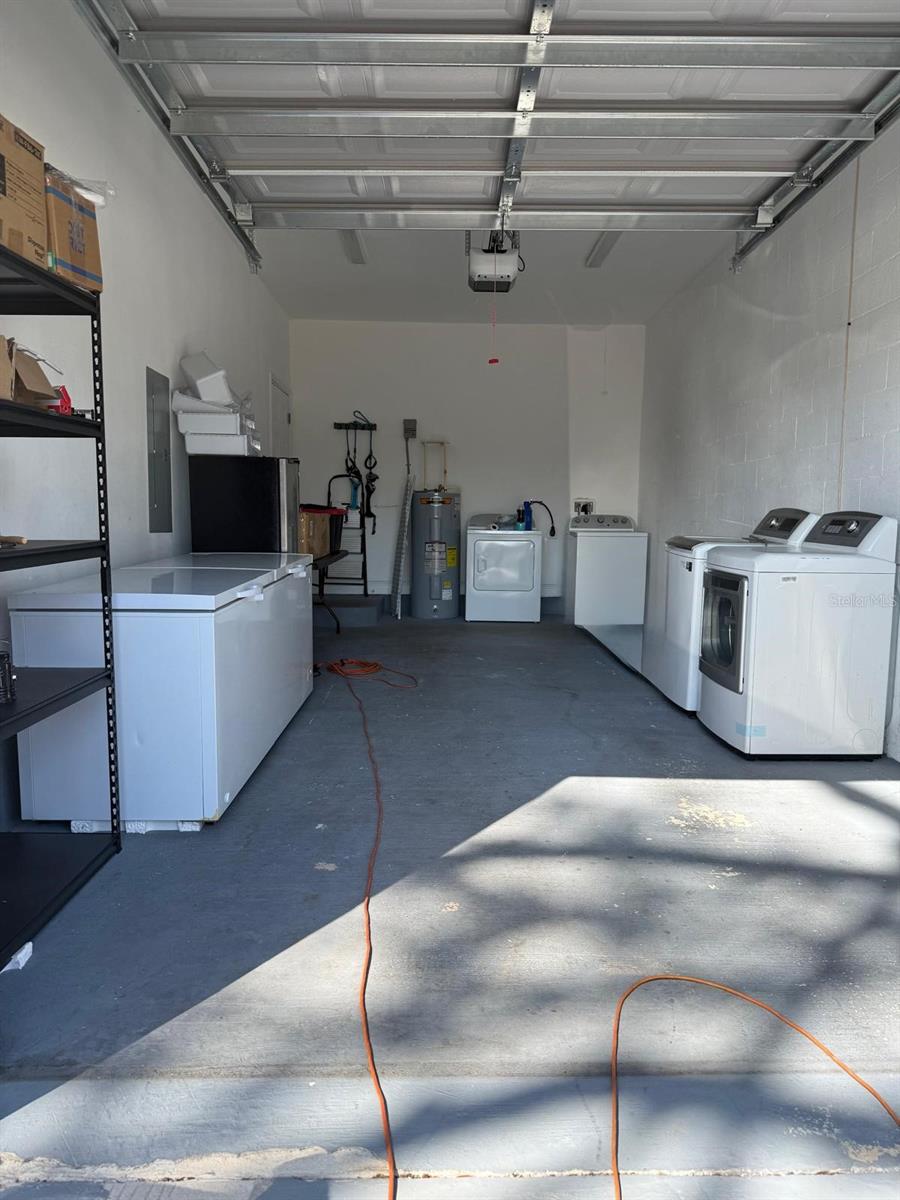 Image 20 of 25 For 9302 Margaret Avenue