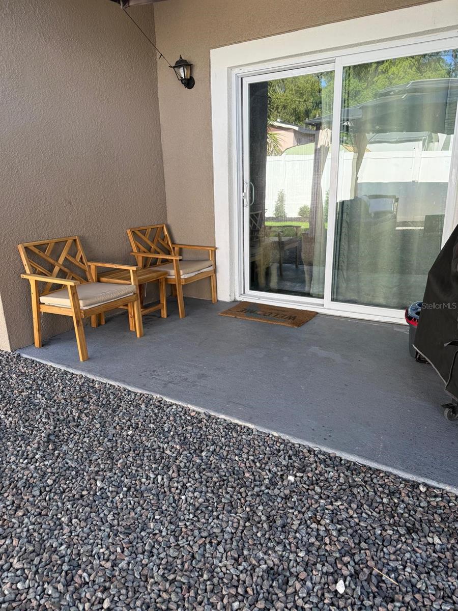 Image 21 of 25 For 9302 Margaret Avenue