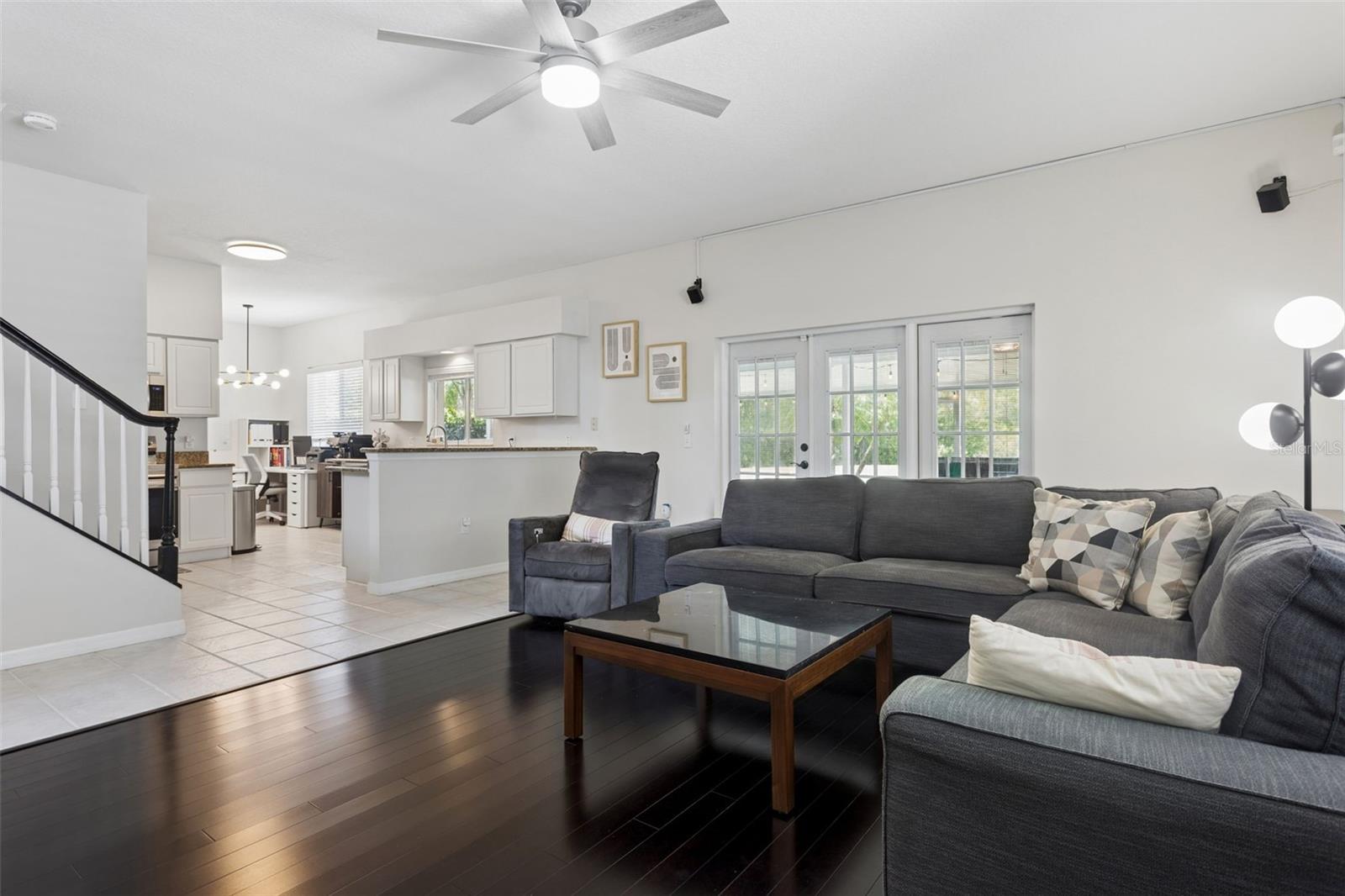 Image 15 of 32 For 4211 Harbor Lake Drive