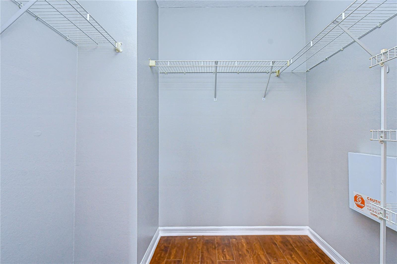 Listing photo id 26 for 18003 Birdwater Drive