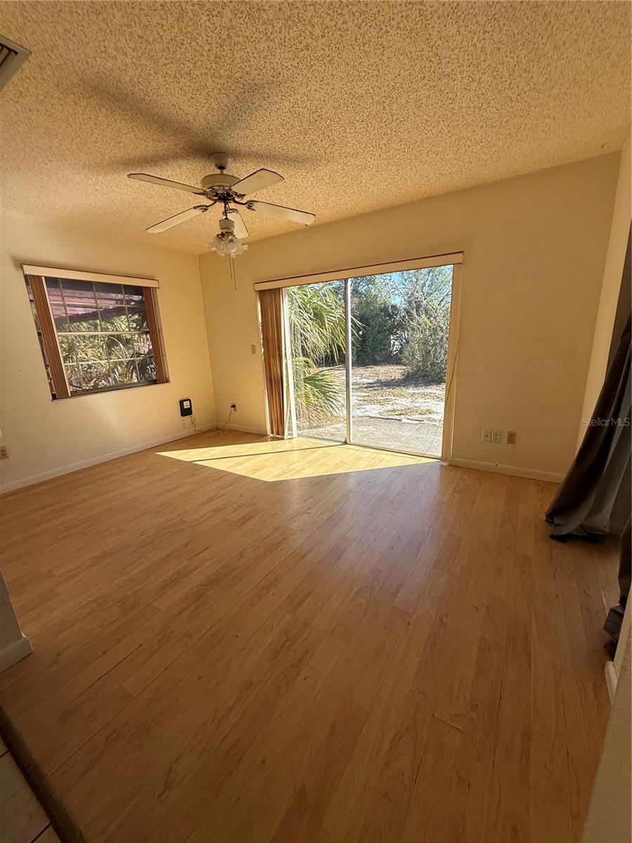 Image 10 of 10 For 9249 Northcliffe Boulevard