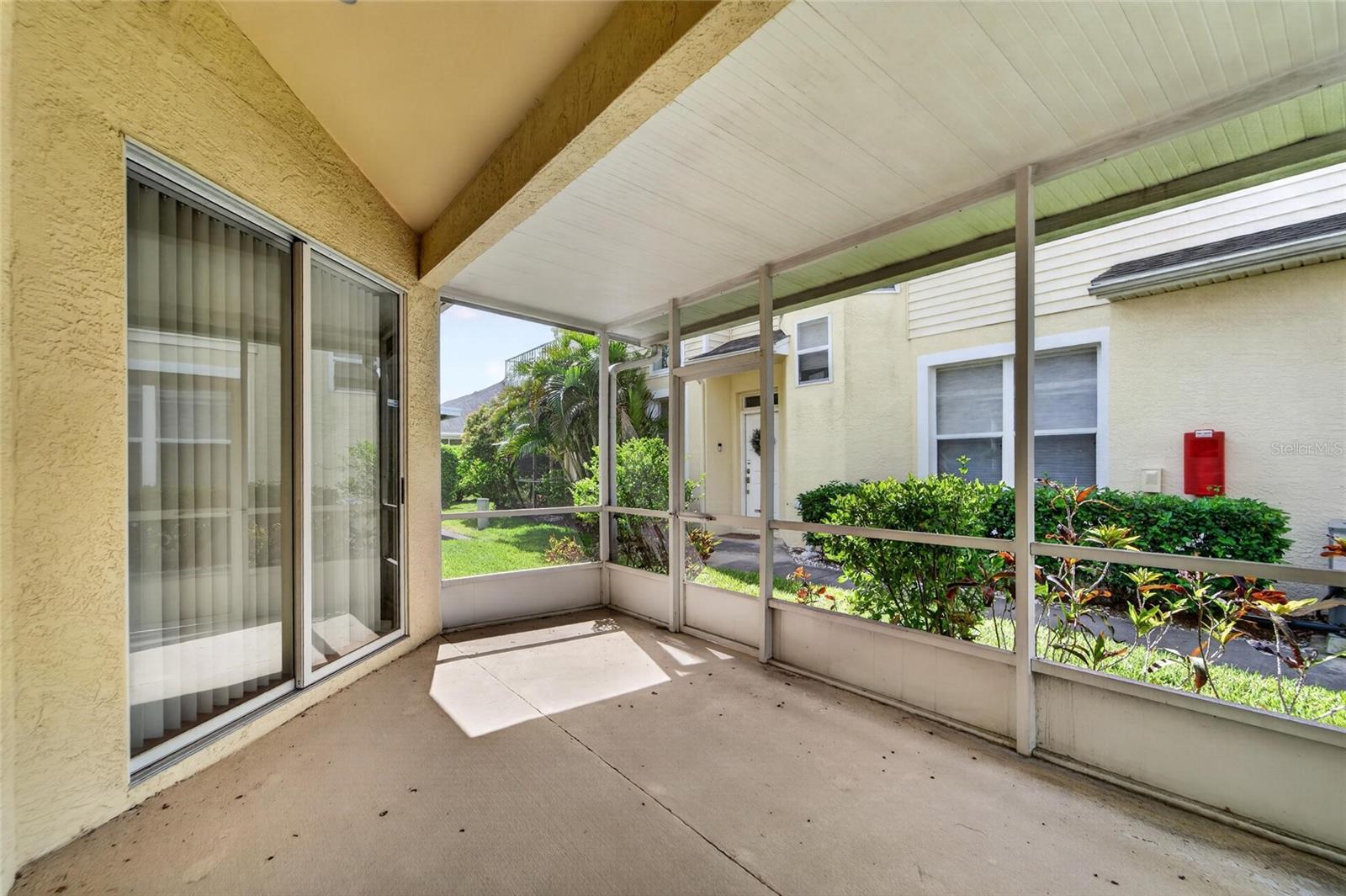 Image 34 of 78 For 1050 Starkey Road 509