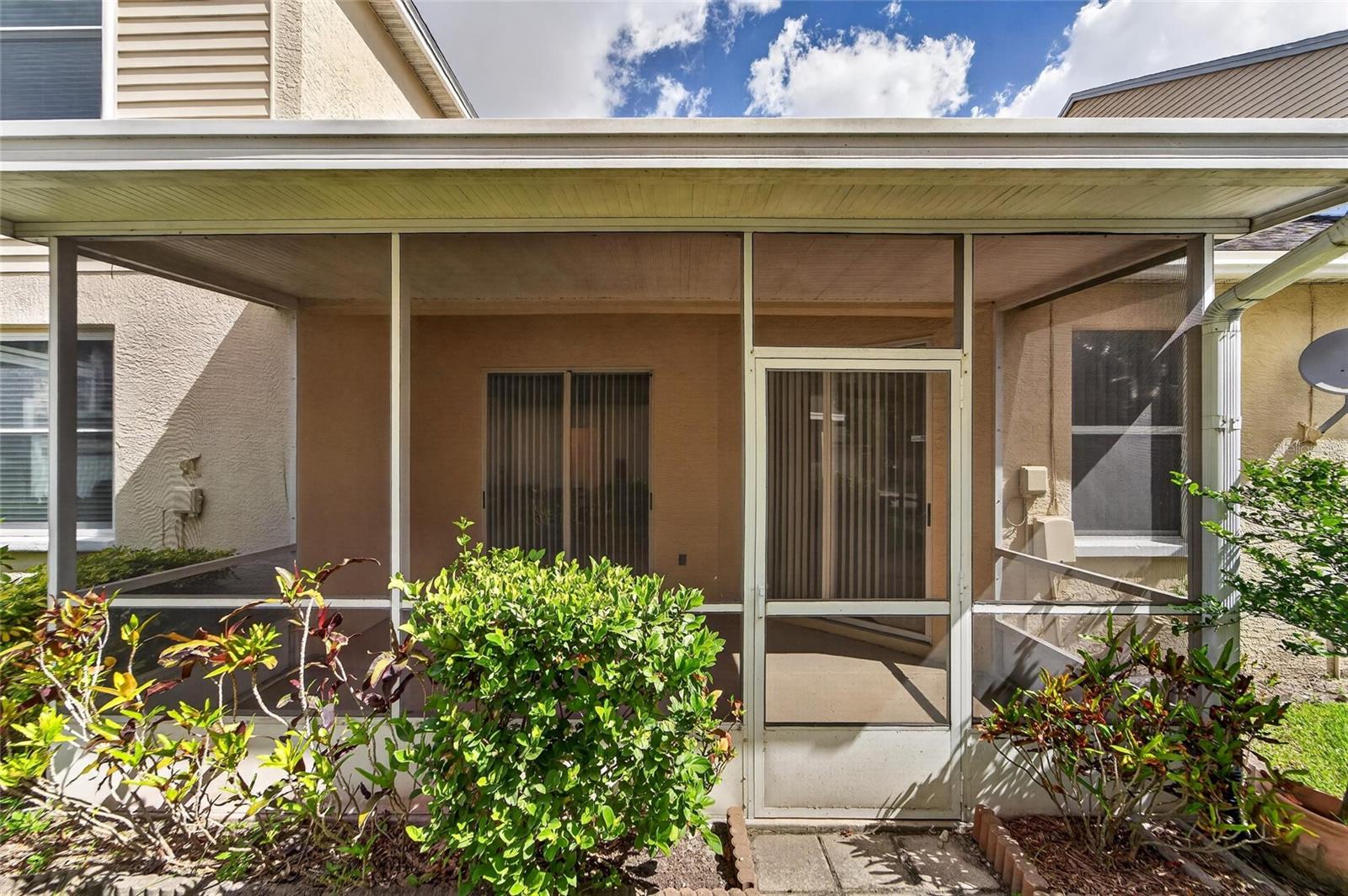 Image 38 of 78 For 1050 Starkey Road 509