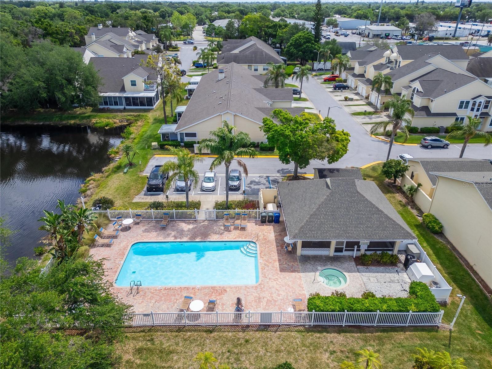 Image 56 of 78 For 1050 Starkey Road 509