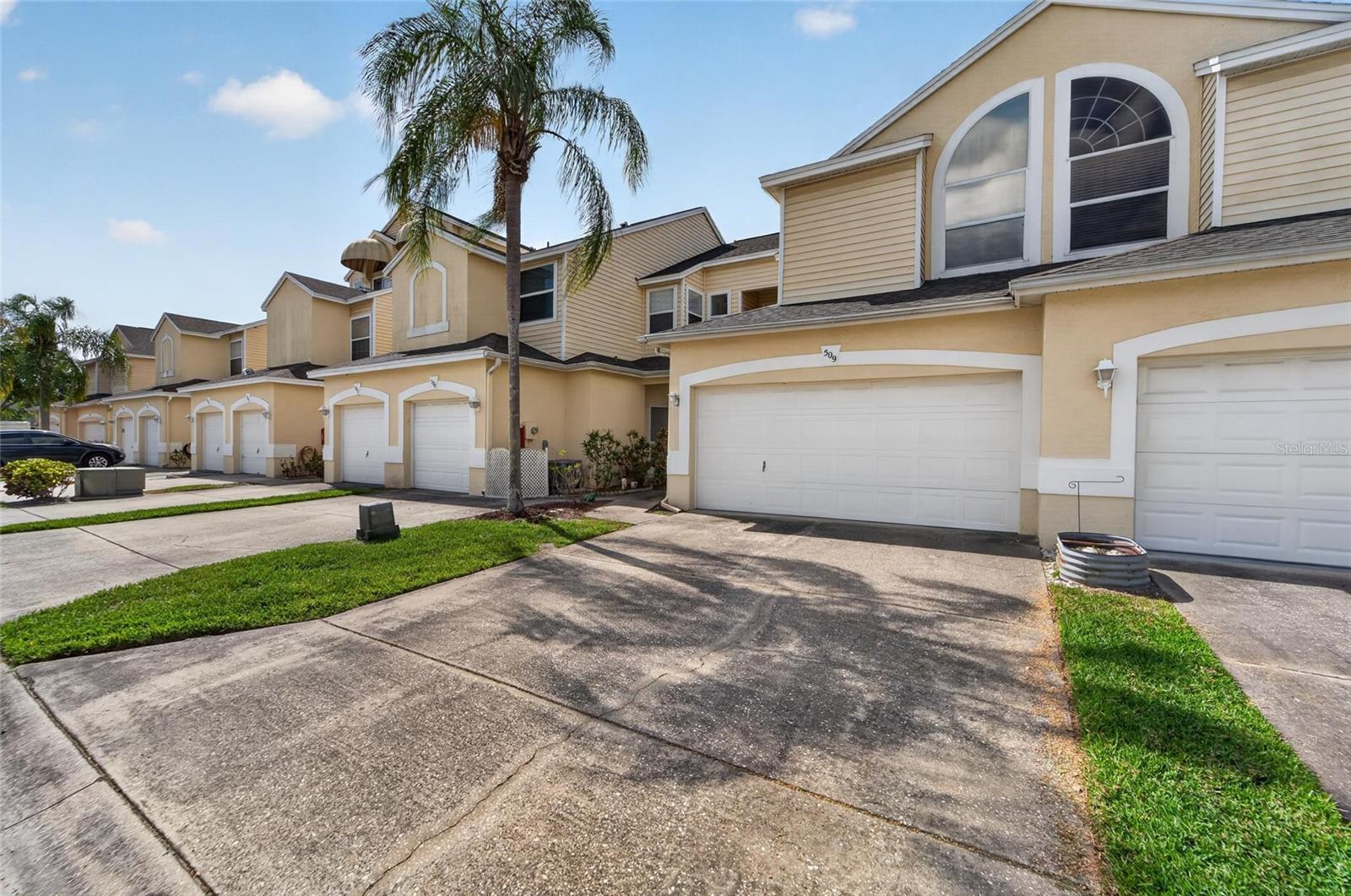 Image 70 of 78 For 1050 Starkey Road 509