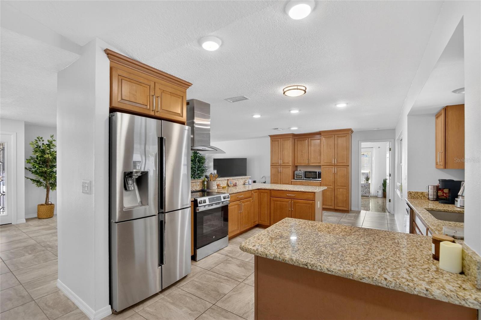 Image 12 of 48 For 1668 Allens Ridge Drive N