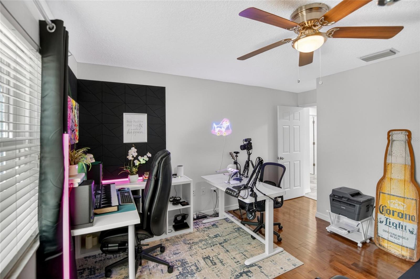 Image 26 of 48 For 1668 Allens Ridge Drive N