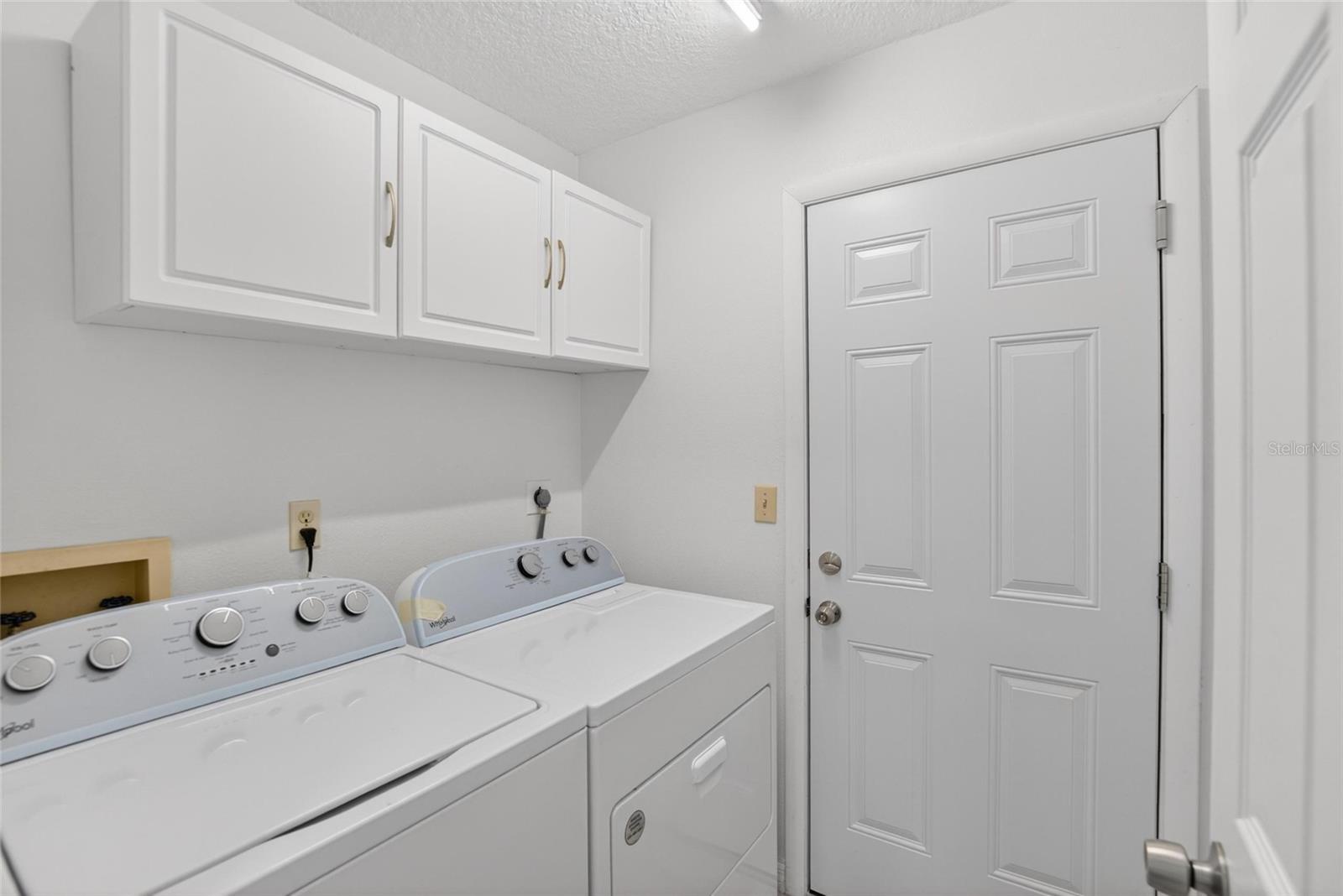 Image 33 of 48 For 1668 Allens Ridge Drive N