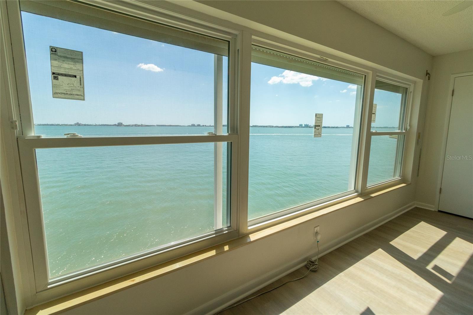 Image 9 of 36 For 5980 Shore Boulevard S 405