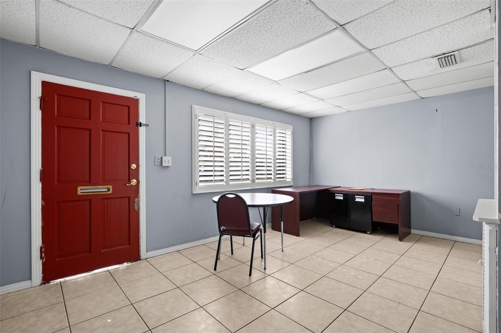 Image 19 of 31 For 110 Lincoln Avenue