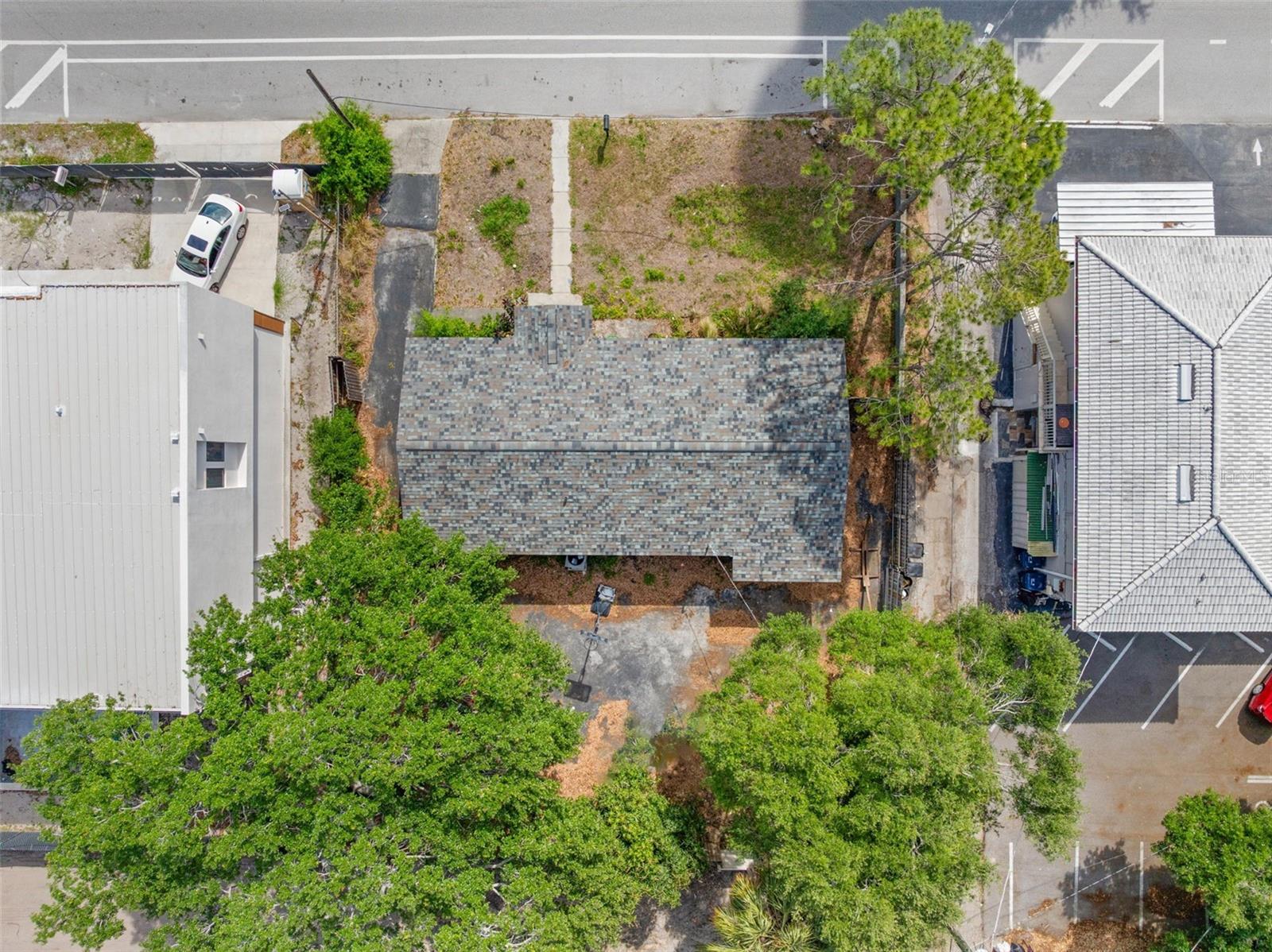 Image 26 of 31 For 110 Lincoln Avenue