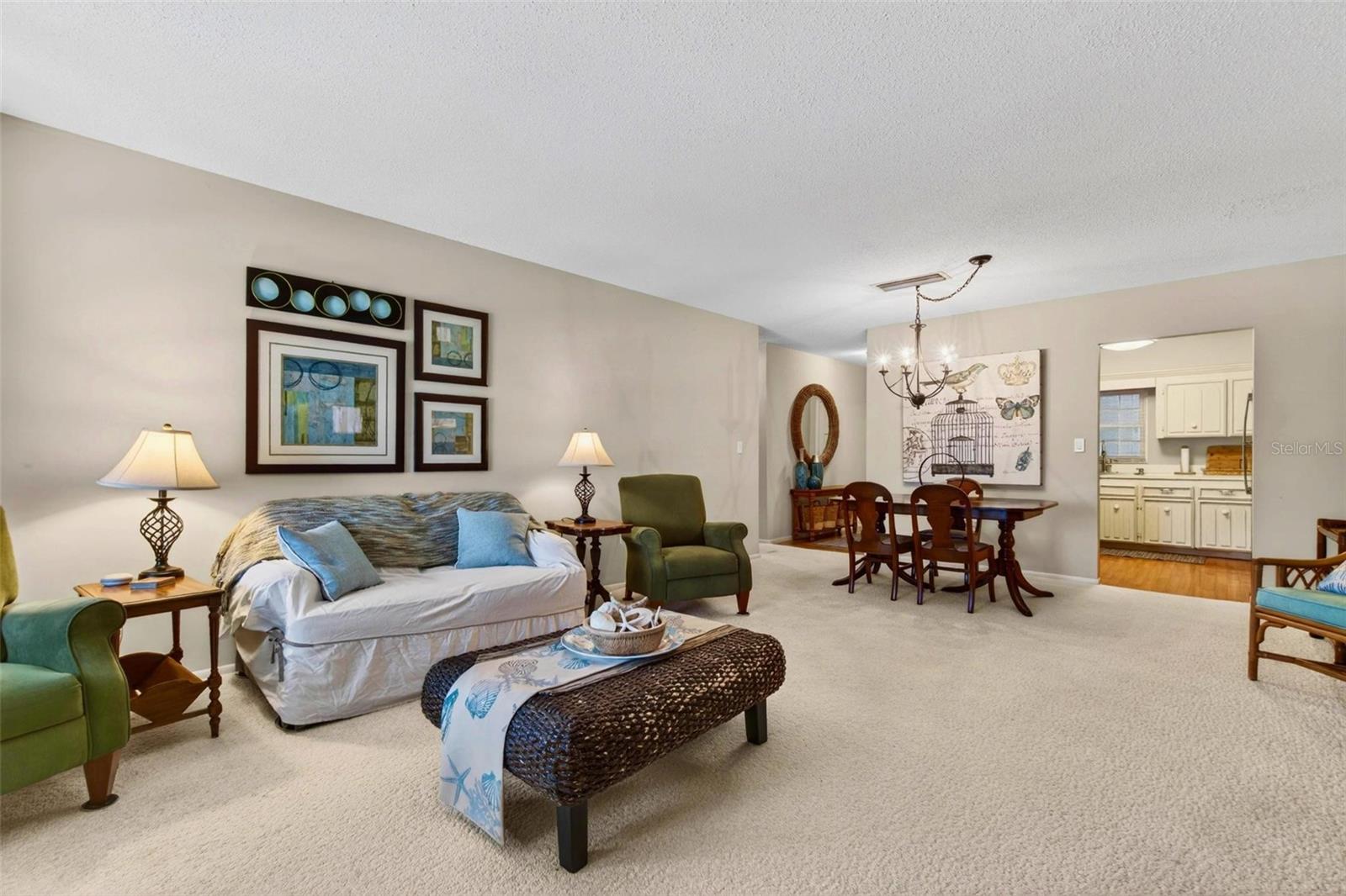 Image 11 of 20 For 701 Poinsettia Road 308