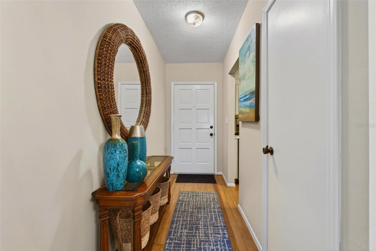 Image 8 of 20 For 701 Poinsettia Road 308