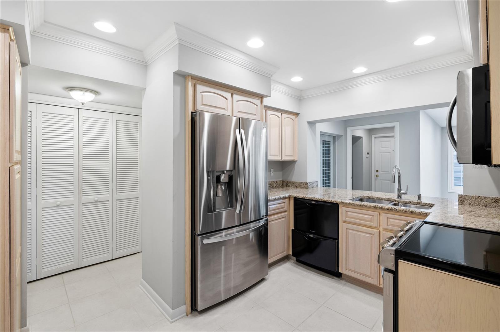 Image 15 of 47 For 4168 Northmeadow Circle