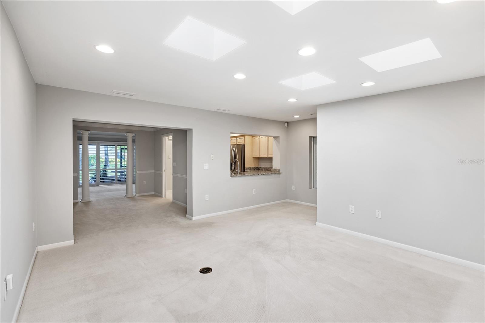 Image 19 of 47 For 4168 Northmeadow Circle