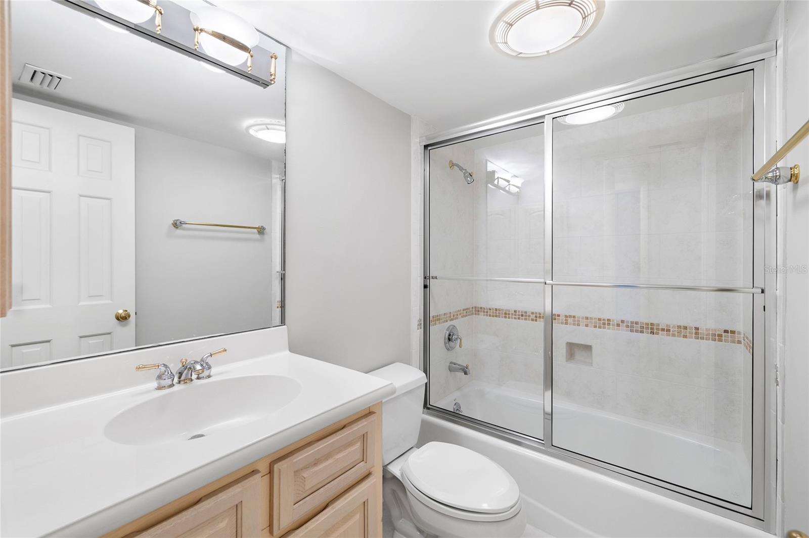 Image 26 of 47 For 4168 Northmeadow Circle