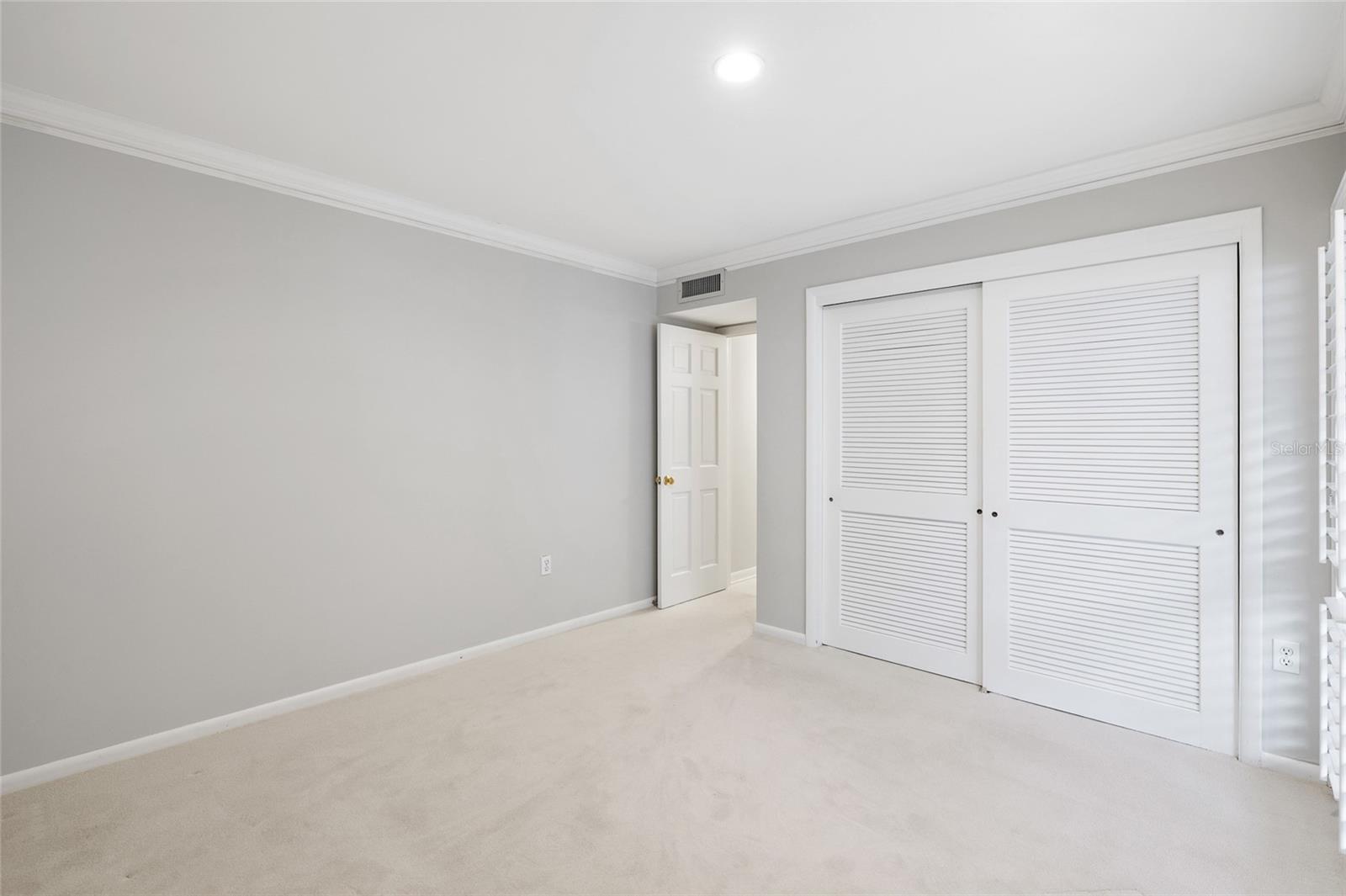 Image 32 of 47 For 4168 Northmeadow Circle