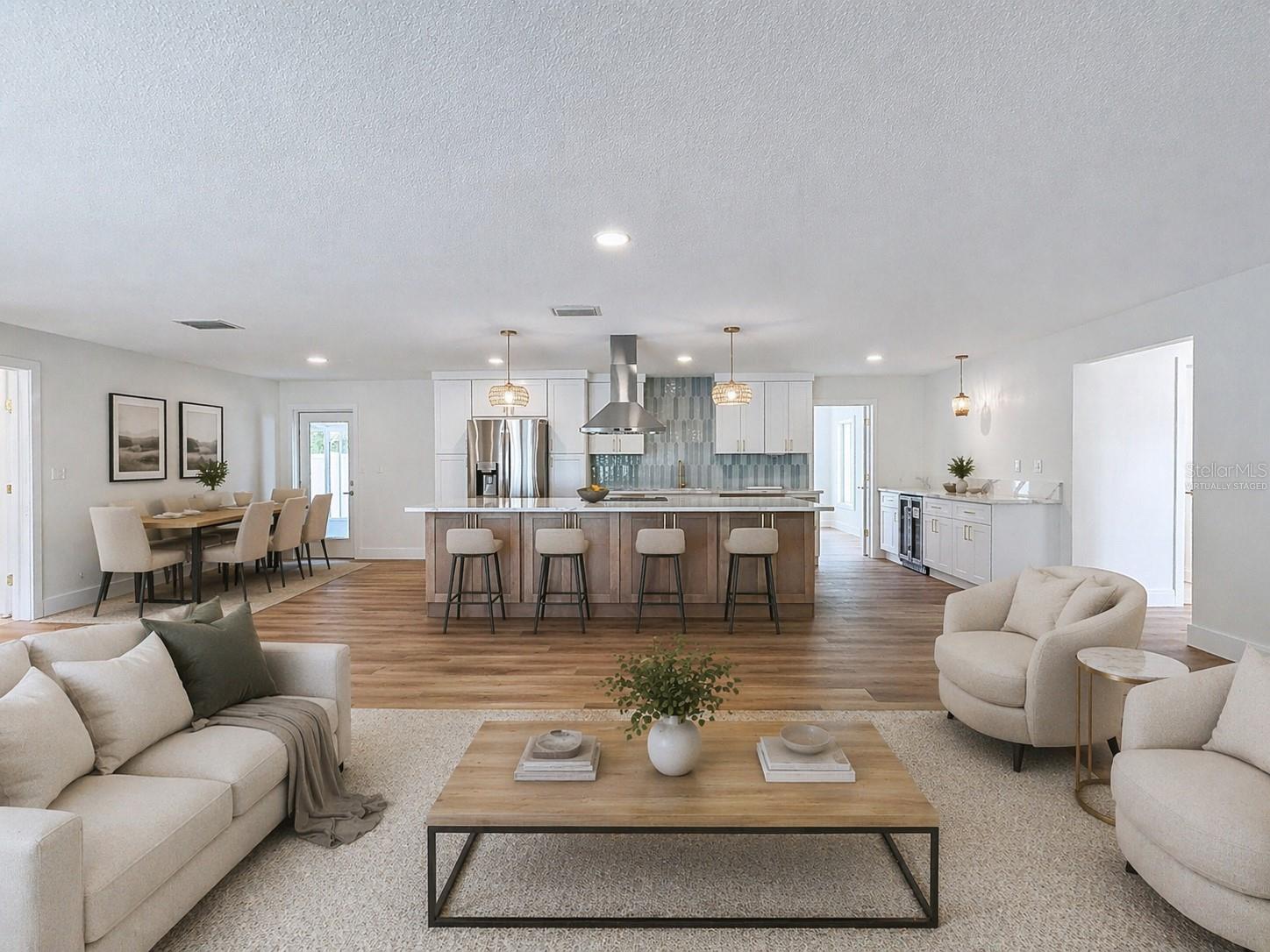 Image 24 of 87 For 1401 Gulf Boulevard