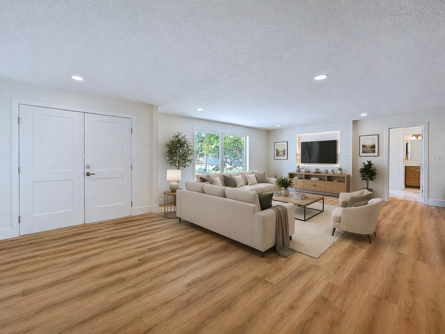 Image 25 of 87 For 1401 Gulf Boulevard