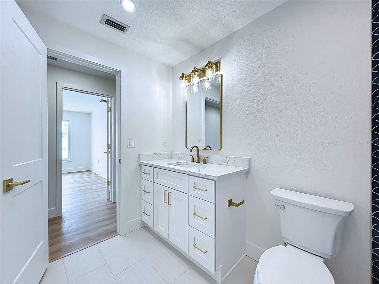 Image 40 of 87 For 1401 Gulf Boulevard