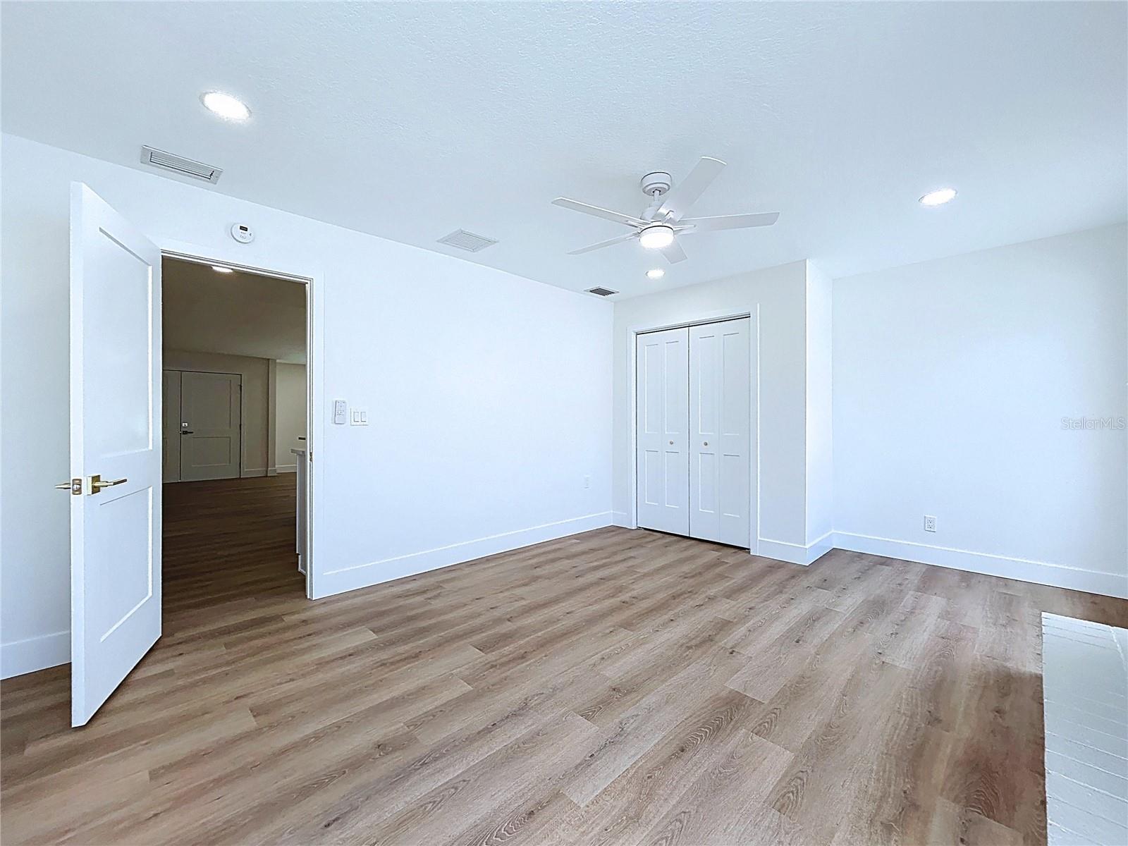 Image 56 of 87 For 1401 Gulf Boulevard