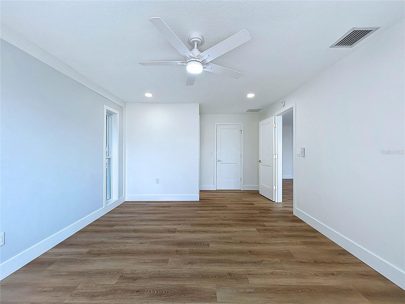 Image 61 of 87 For 1401 Gulf Boulevard