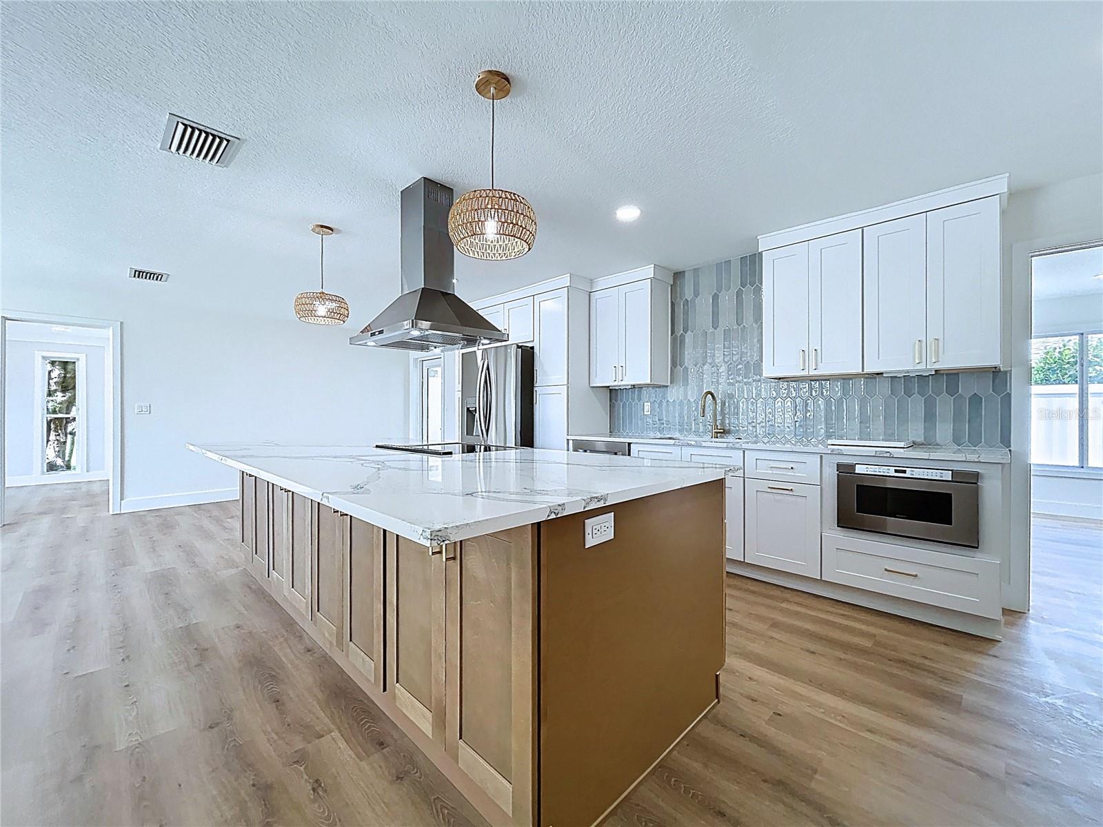 Image 66 of 87 For 1401 Gulf Boulevard