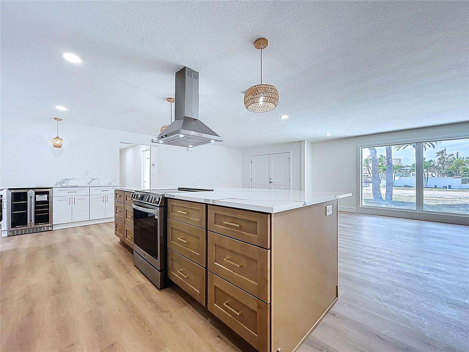 Image 72 of 87 For 1401 Gulf Boulevard