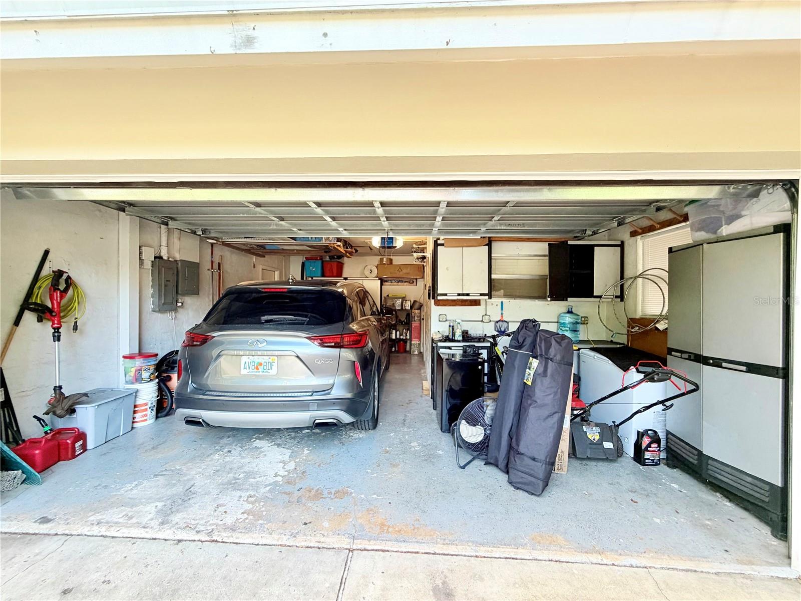 Image 36 of 41 For 1880 Oak Forest Drive E