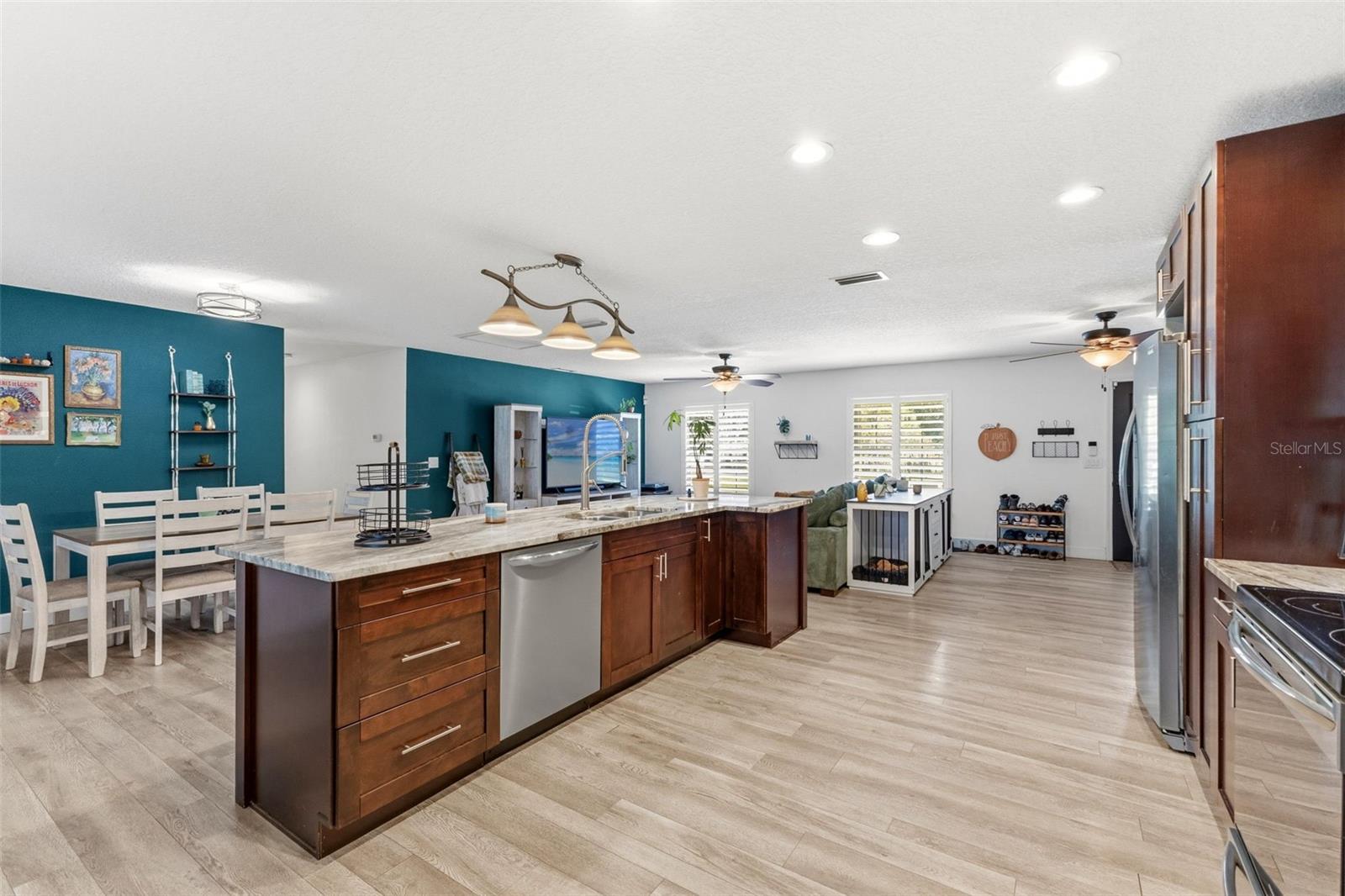 Image 14 of 73 For 5502 Bruton Road