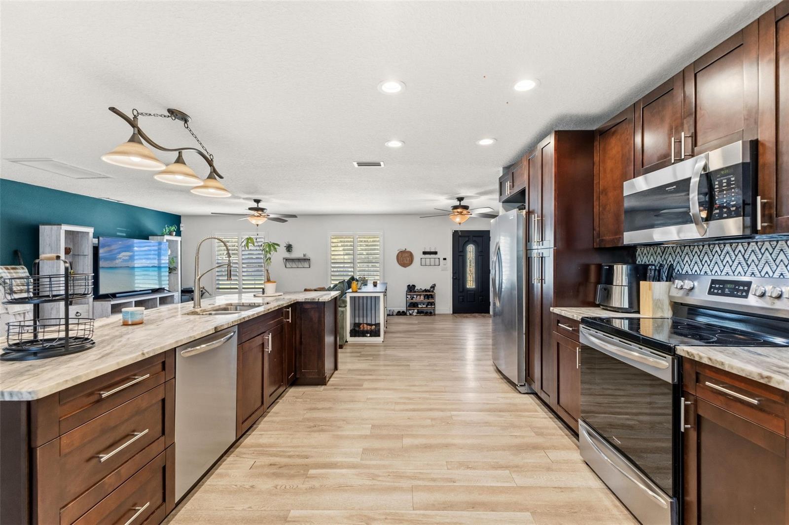 Image 15 of 73 For 5502 Bruton Road