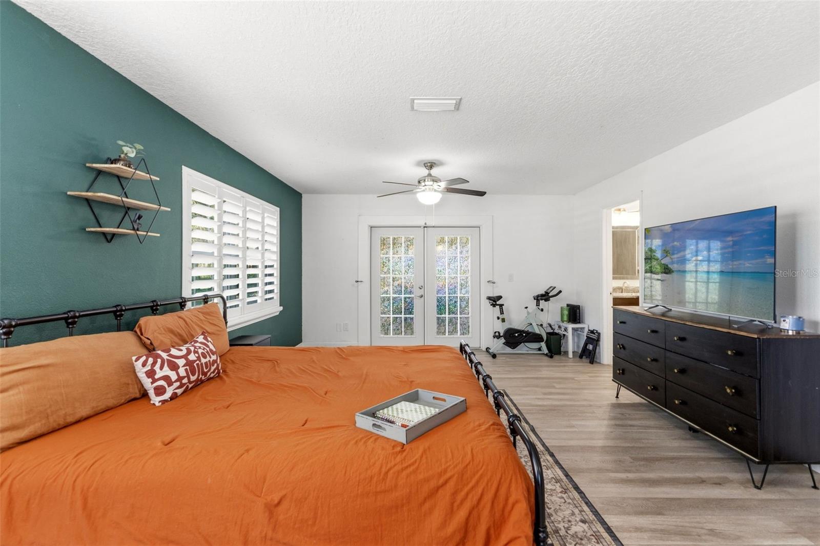 Image 22 of 73 For 5502 Bruton Road