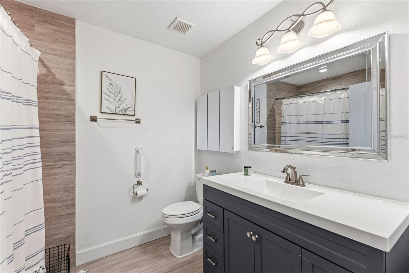 Image 38 of 73 For 5502 Bruton Road