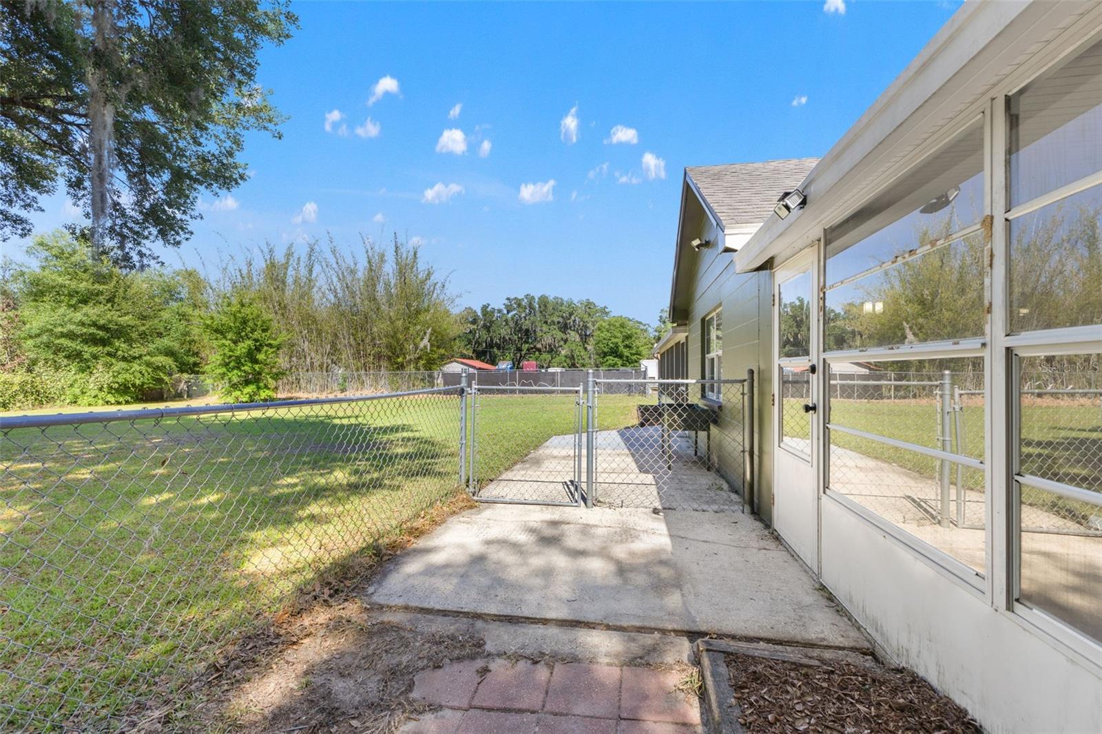 Image 62 of 73 For 5502 Bruton Road