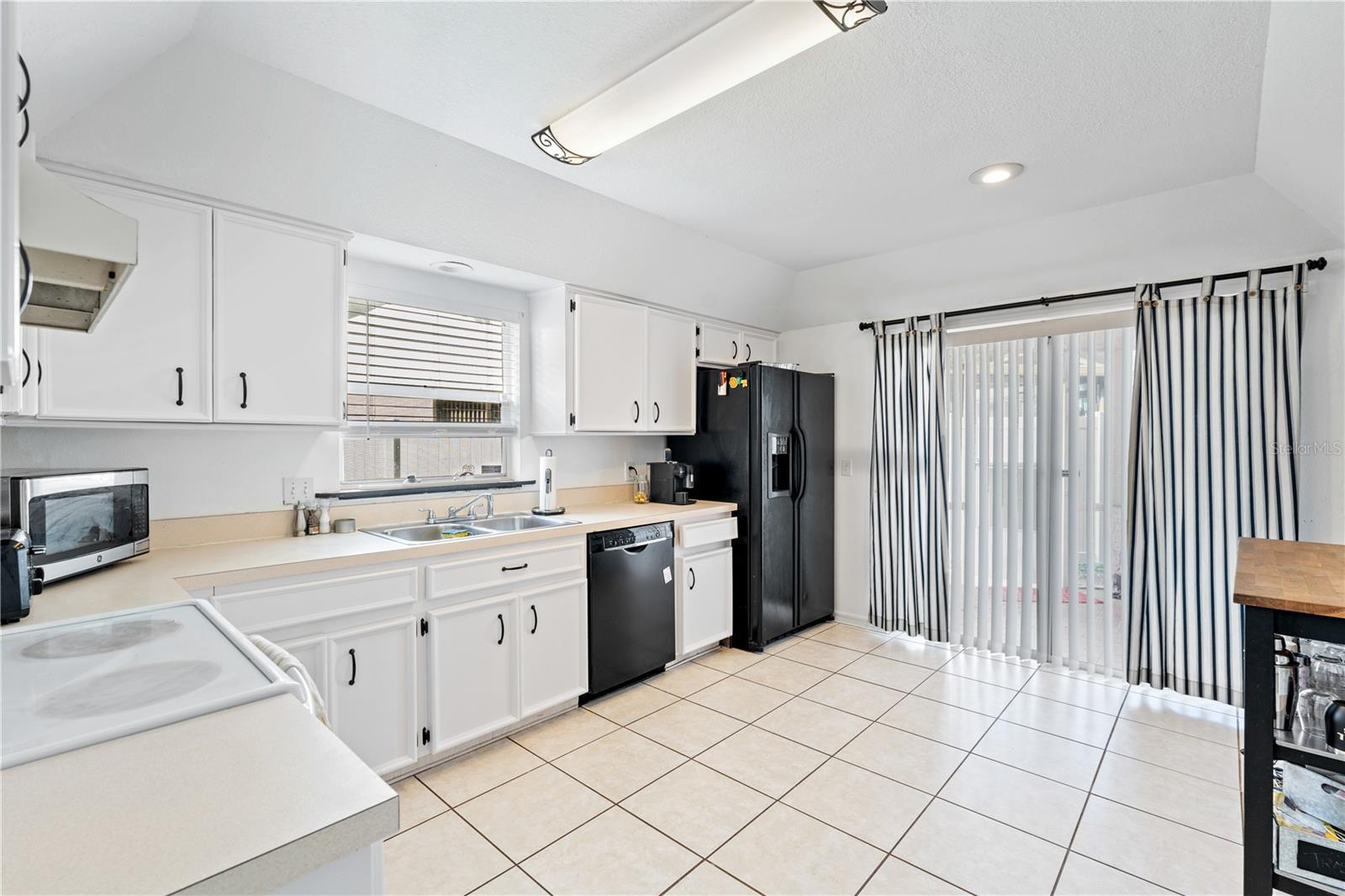 Image 14 of 56 For 9758 Fox Hollow Road